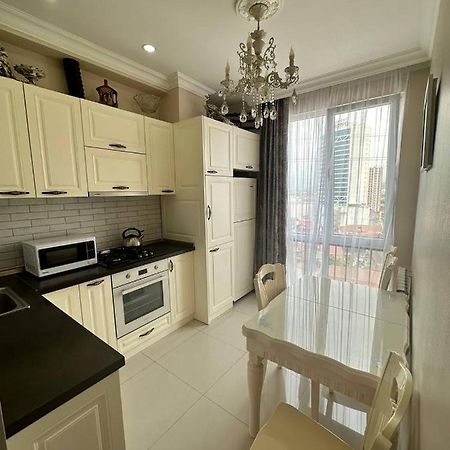Apartment 7 Батуми Экстерьер фото