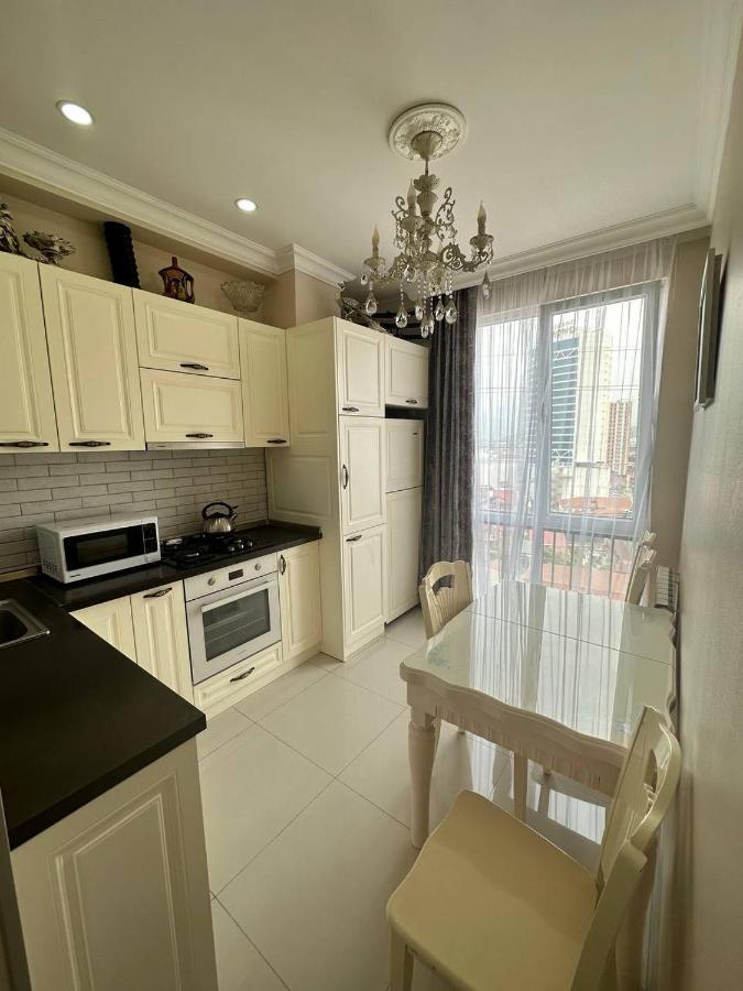 Apartment 7 Батуми Экстерьер фото