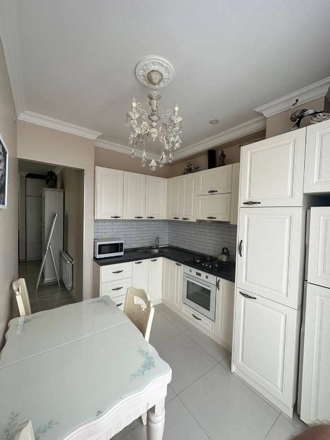 Apartment 7 Батуми Экстерьер фото