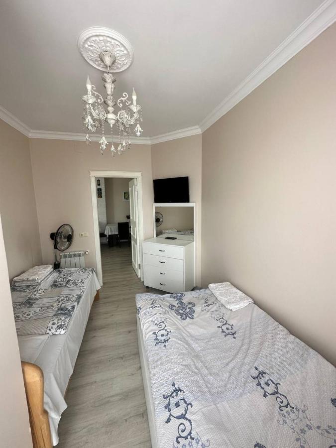 Apartment 7 Батуми Экстерьер фото